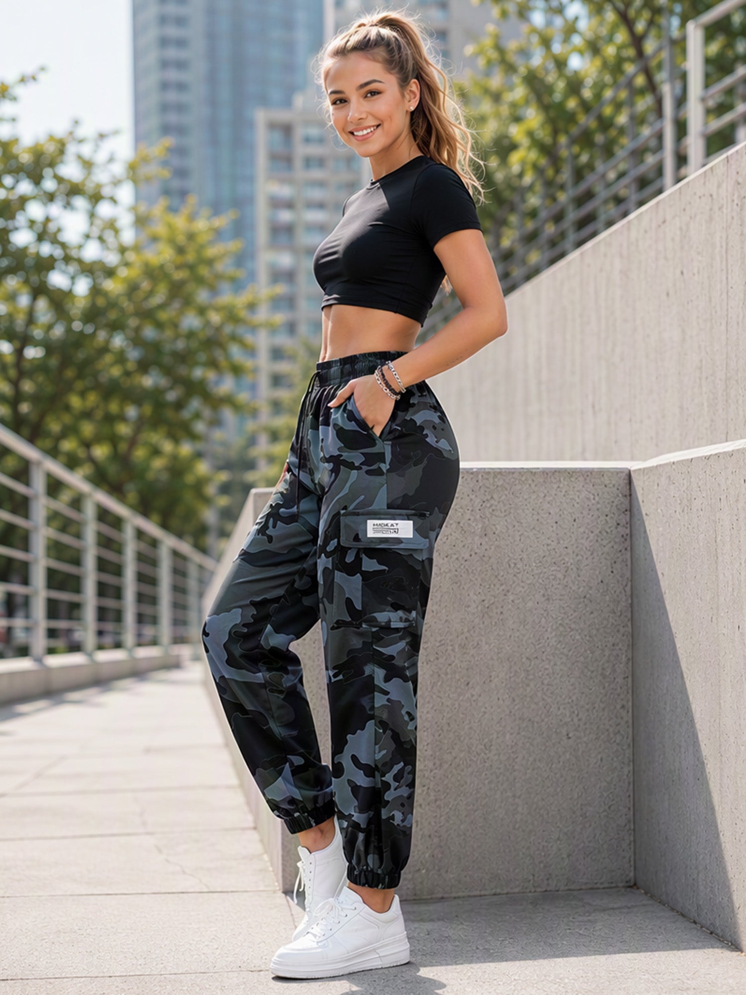 Women's Cargo Pants Lightweight Outdoor Joggers