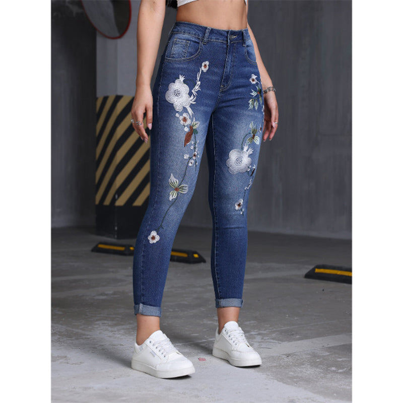 Women's floral skinny jeans outfit view